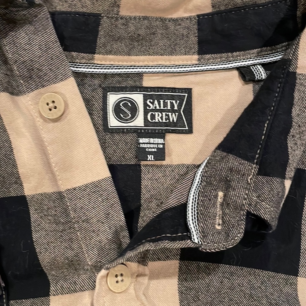 Salty crew flannel